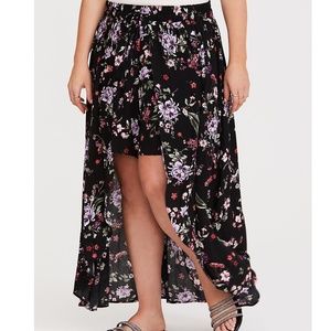 Torrid Black Floral Gauze Overskirt Short